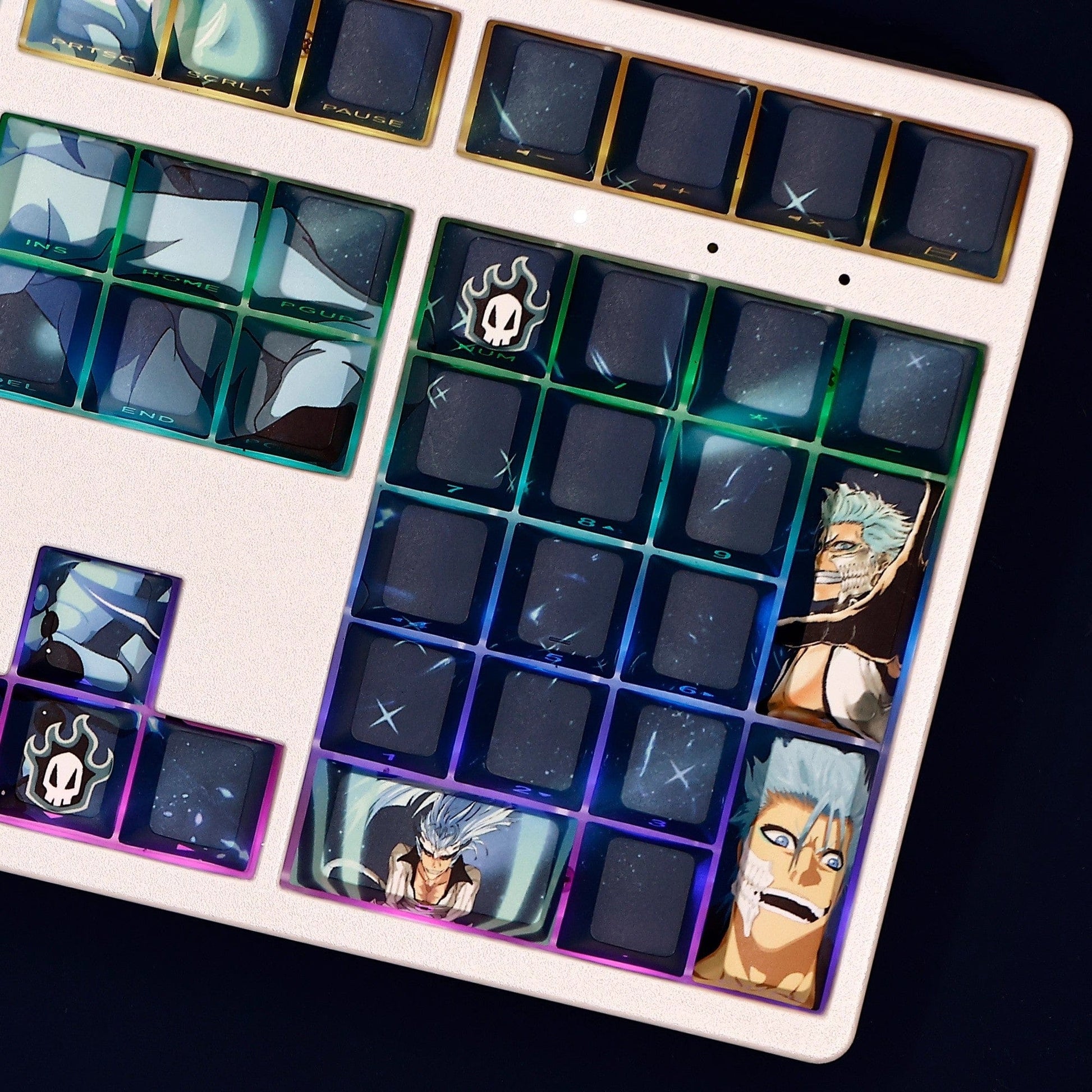 My Anime Keycaps Complete Set Bleach: Grimmjow Jaegerjaquez Backlit Keycap Set